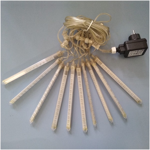 Гирлянда Тающие сосульки белая